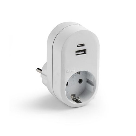 ADAPTADOR TT 16A-25V CON USB A+C 1321